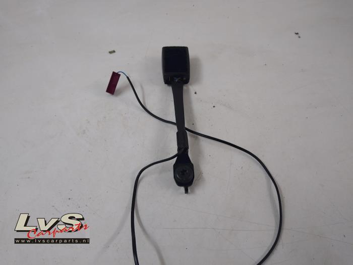 Ford Focus Front seatbelt buckle, right