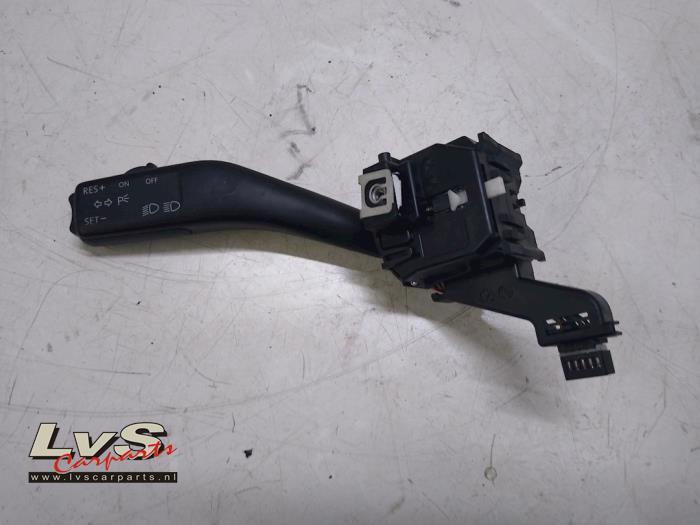 Volkswagen Touran Indicator switch
