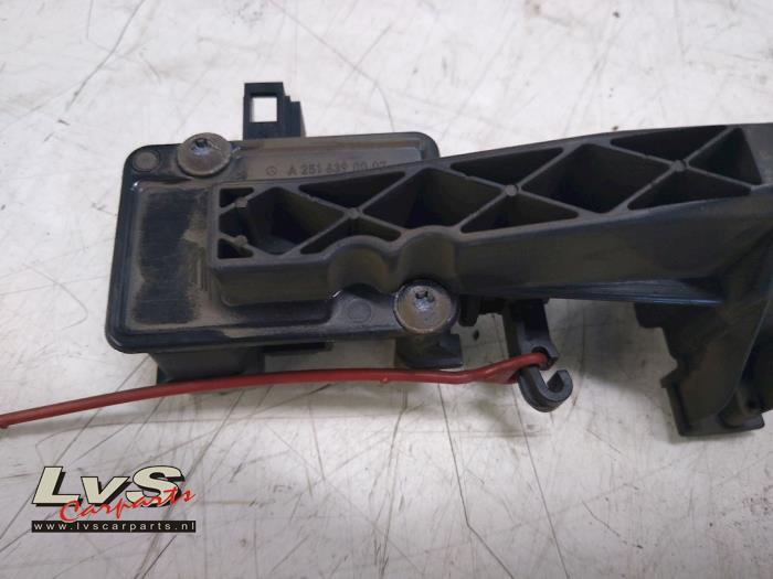 Mercedes ML-Klasse Tank flap lock motor