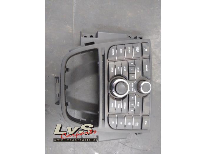 Opel Astra Panneau de commandes navigation