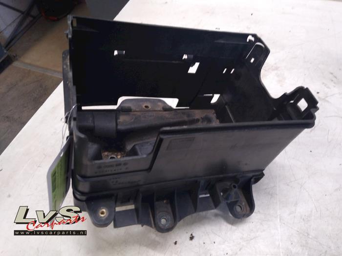 Skoda Fabia Battery box