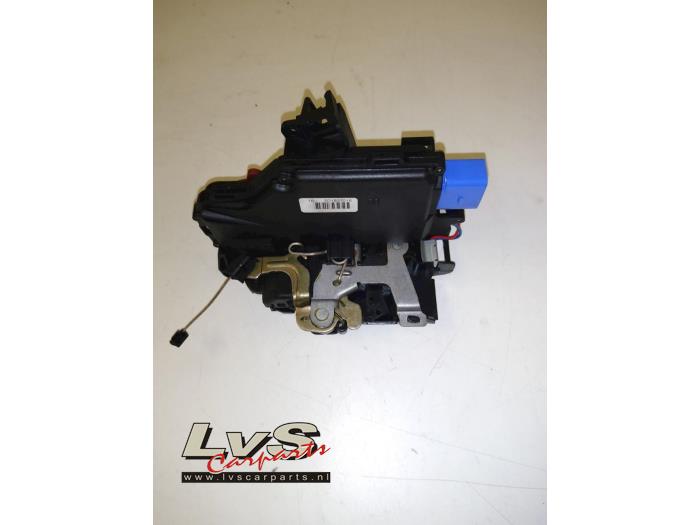 Volkswagen Caddy Deurslot Mechaniek 2Deurs rechts