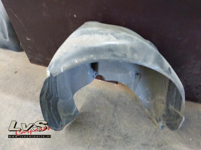 Opel Corsa Radkasten