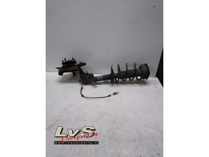 Nissan Qashqai Front shock absorber rod, left