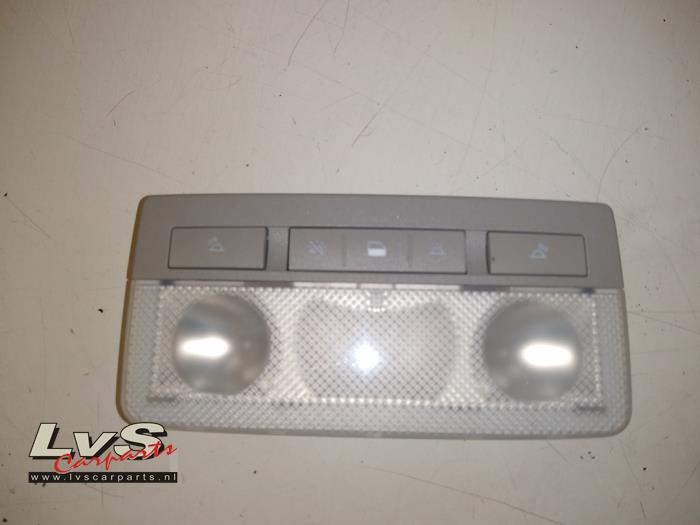 Opel Astra Eclairage intérieur avant