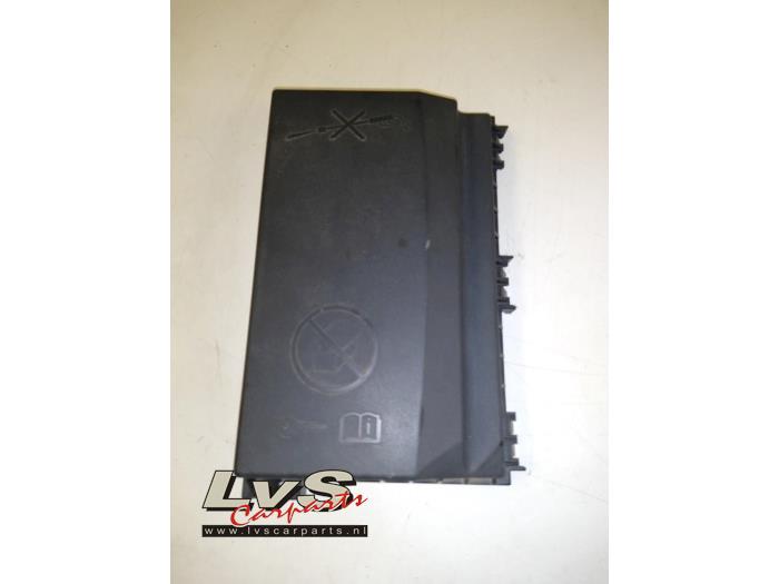 Opel Astra Abdeckplatte sonstige