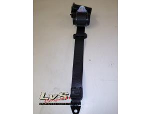 Gebruikte Veiligheidsgordel links-achter Opel Astra J (PC6/PD6/PE6/PF6) 1.4 Turbo 16V Prijs € 40,00 Margeregeling aangeboden door LvS Carparts