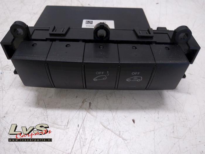 Mercedes A-Klasse Commutateur