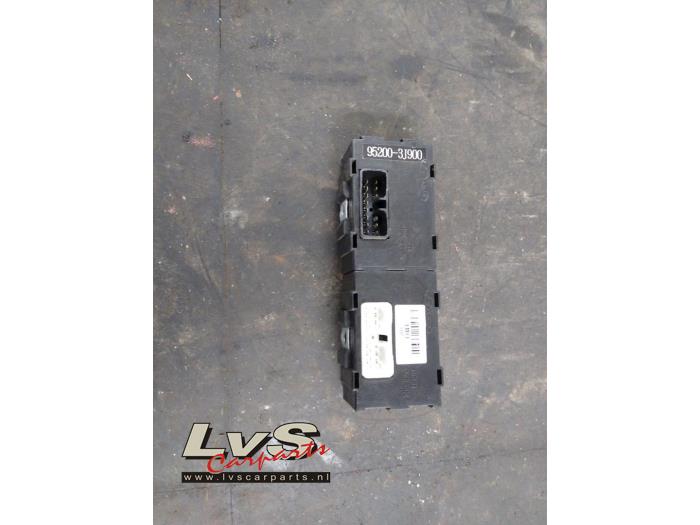 Hyundai IX55 Relay