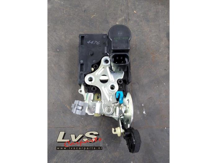 Opel Karl Deurslot Mechaniek 4Deurs rechts-achter