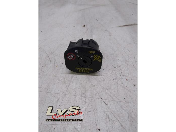 Volvo V50 Airbag commutateur