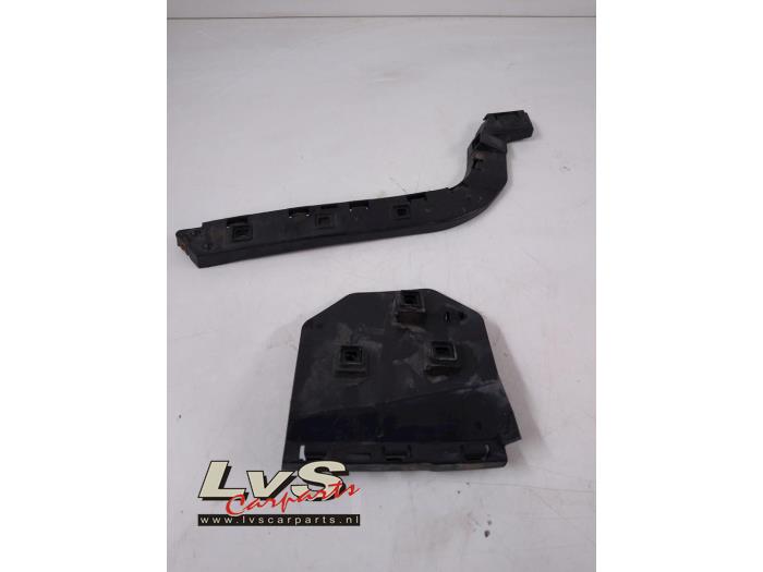 Volvo V50 Stoßstangenstütze rechts hinten