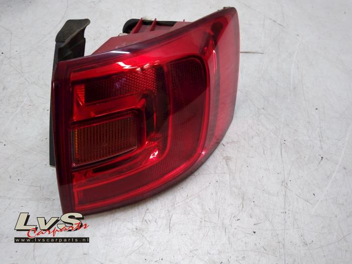 Volkswagen Jetta Feu arrière droit