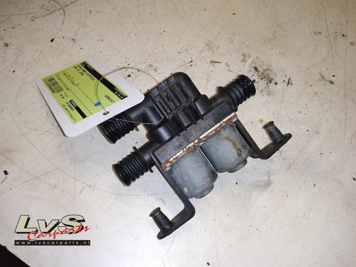BMW X5 Robinet chauffage électrique