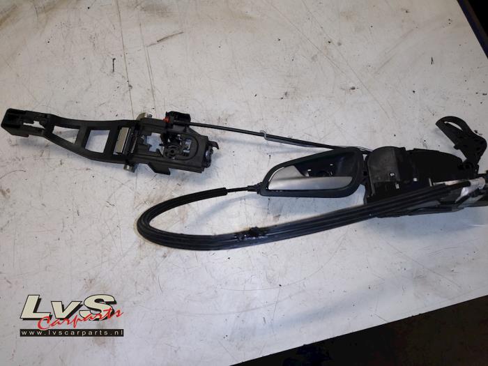 Ford C-Max Serrure portière mécanique 4portes avant gauche