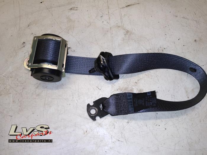 Opel Corsa Sicherheitsgurt rechts hinten