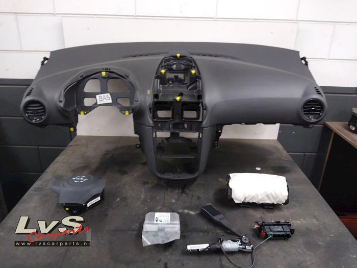 Opel Corsa Airbag set