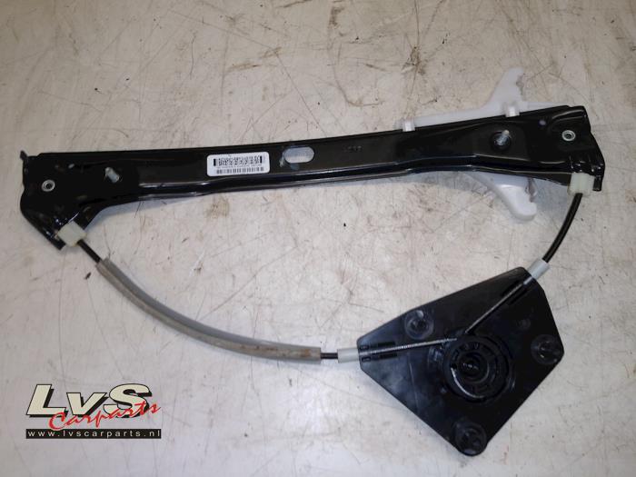 Volkswagen Jetta Mécanique vitre 4portes arrière gauche