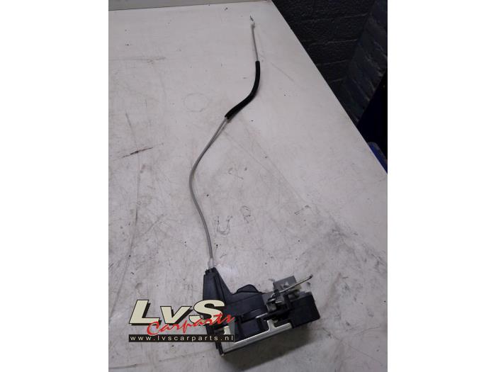 Peugeot 307 Serrure portière mécanique 2portes droite