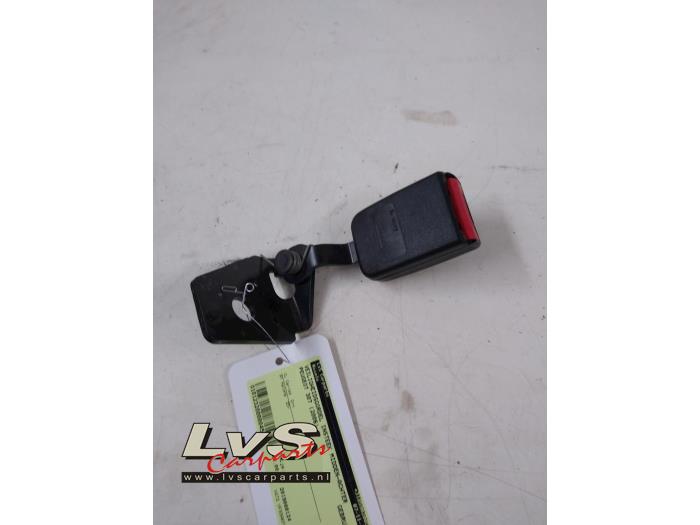 Peugeot 307 Insertion ceinture de sécurité arrière centre