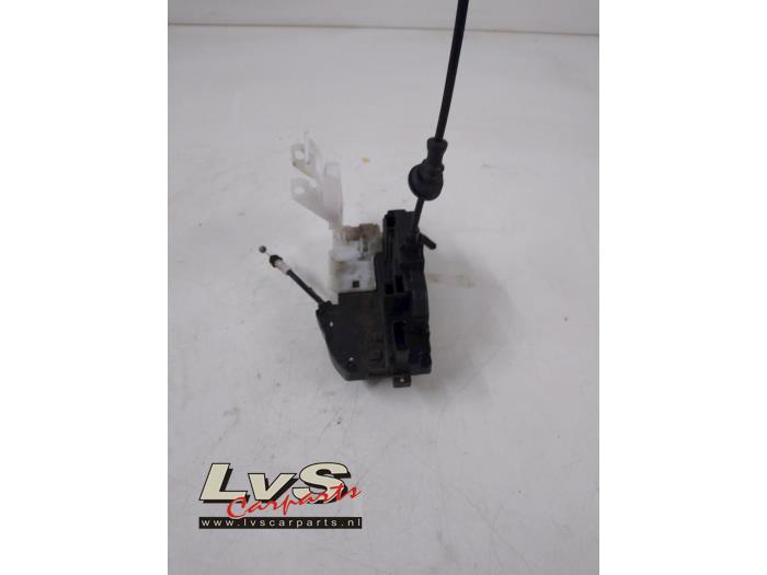 Kia Ceed Türschlossmechanik 4-türig rechts vorne