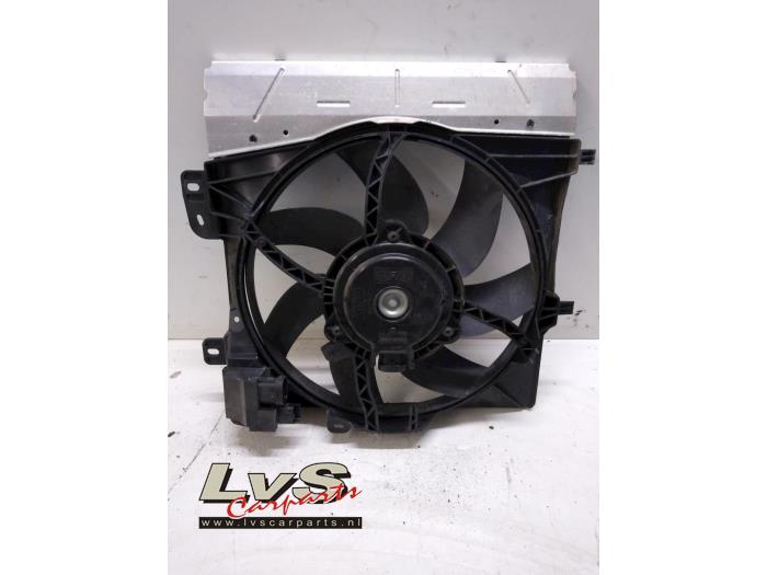 Peugeot 208 Ventilateur moteur