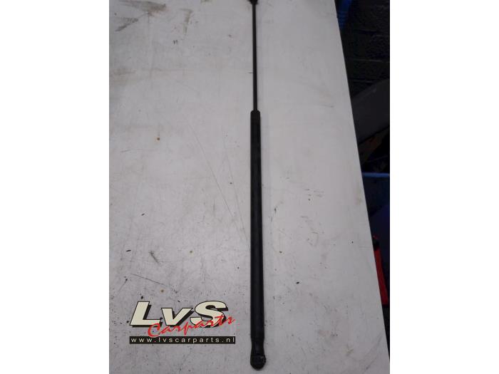 Volvo V50 Gasdemper Motorkap links