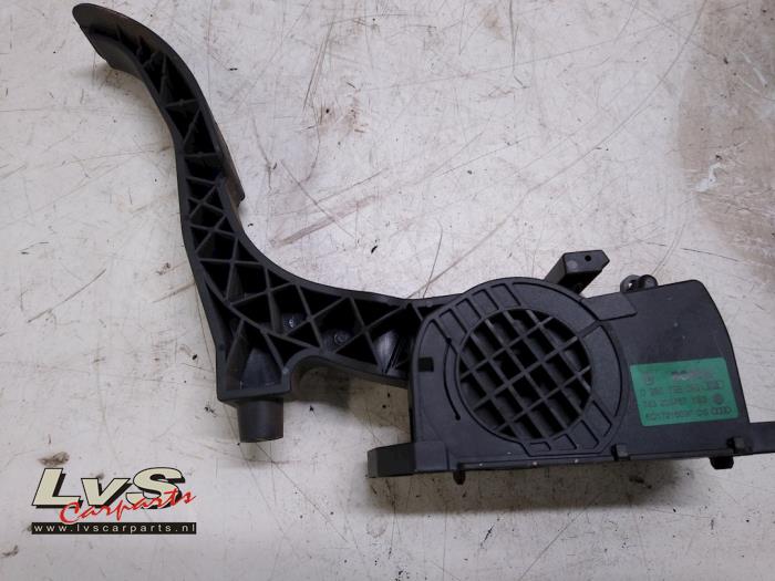 Skoda Fabia Accelerator pedal