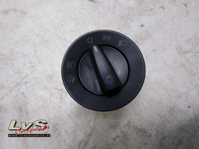Skoda Fabia Light switch