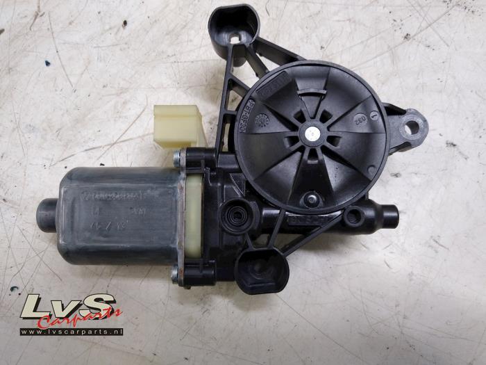 Volkswagen Golf Moteur de vitre portière