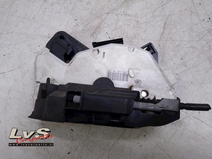 Volkswagen Golf Serrure portière mécanique 4portes avant droite