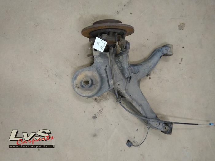 Mercedes Vito Querlenker links hinten