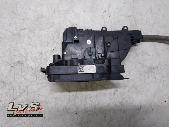 Mercedes Vito Deurslot Mechaniek 2Deurs rechts