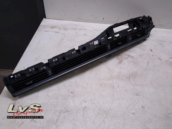 Audi A4 Dashboard vent