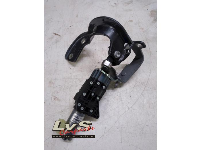 Audi A4 Tailgate motor