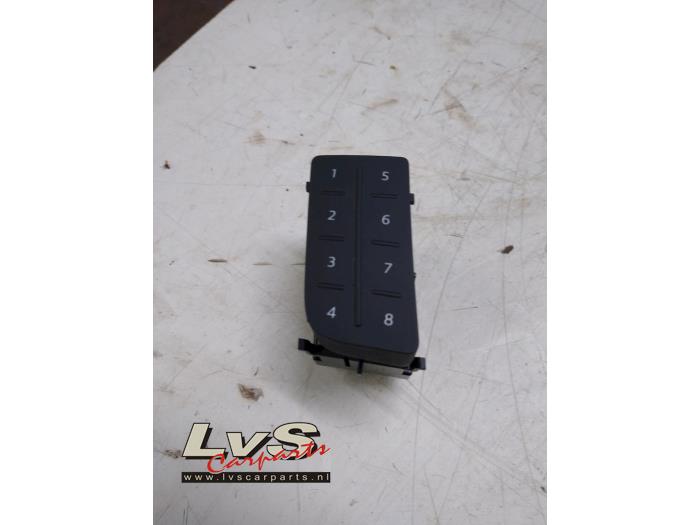 Audi A4 Commutateur (divers)