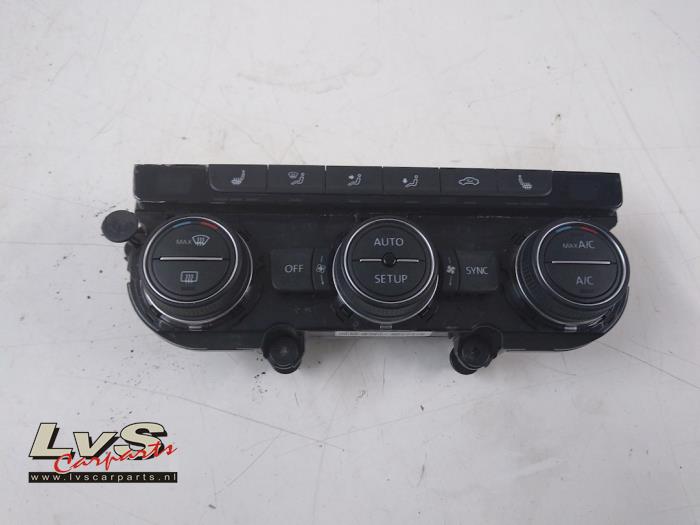 Volkswagen Golf Air conditioning control panel