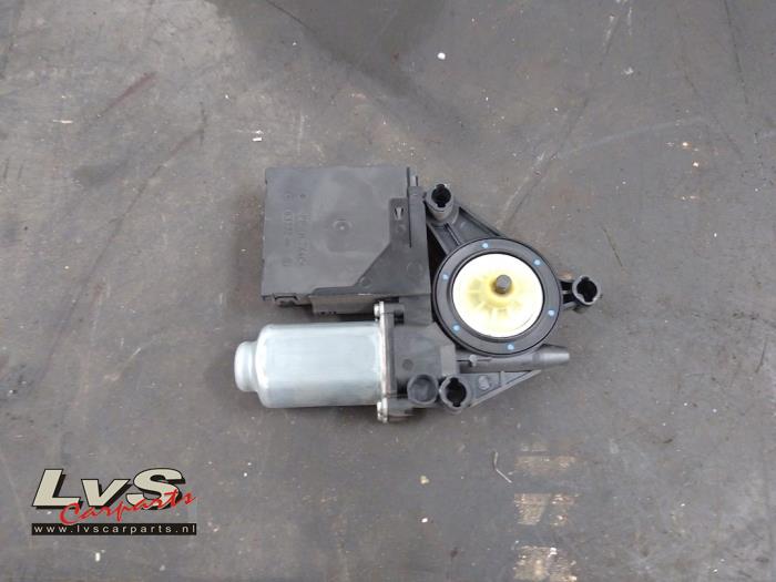 Volkswagen Touran Raammotor Portier