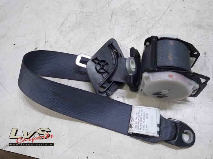 Toyota Landcruiser Veiligheidsgordel rechts-achter