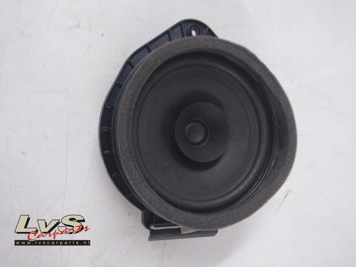 Opel Astra Haut-parleur