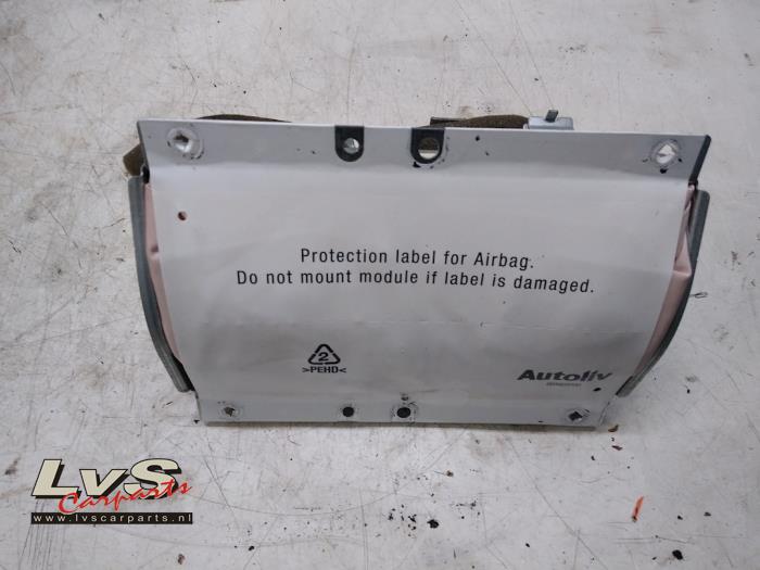 Volvo XC90 Right airbag (dashboard)