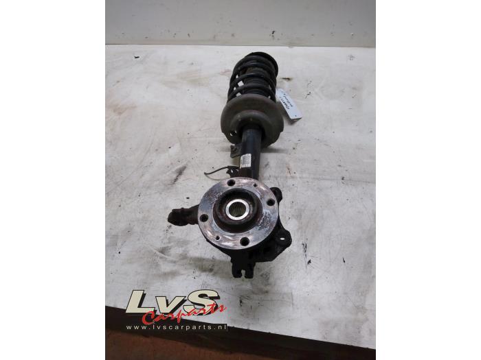 Peugeot 207 Stoßdämpferstrebe rechts vorne