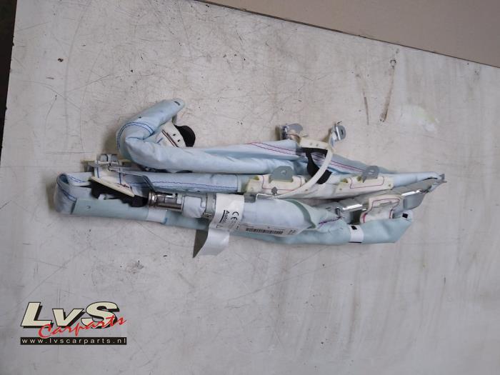 Nissan Qashqai+2 Airbag plafond gauche