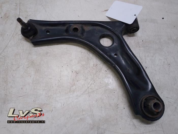 Citroen C1 Querlenker unten links vorne