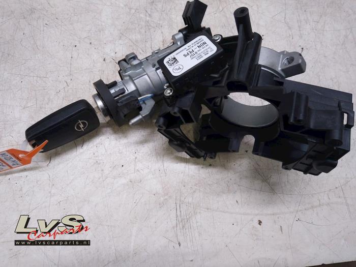 Opel Astra Serrure de contact + clé