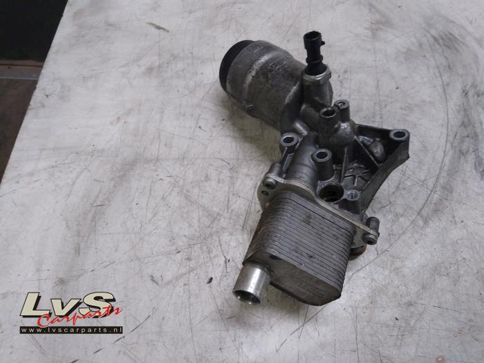 Opel Astra Oil filter housing