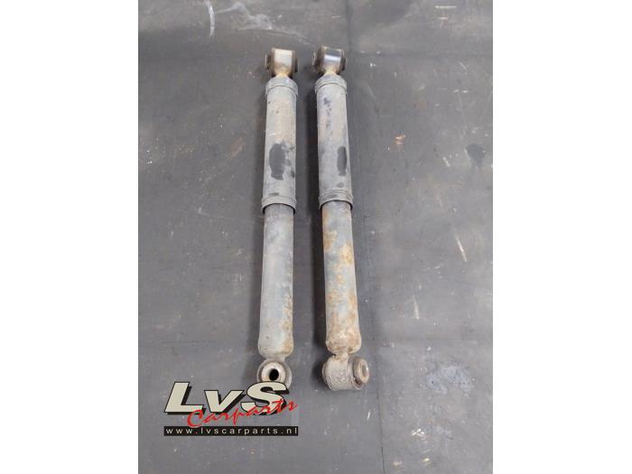 Peugeot 2008 Kit amortisseur