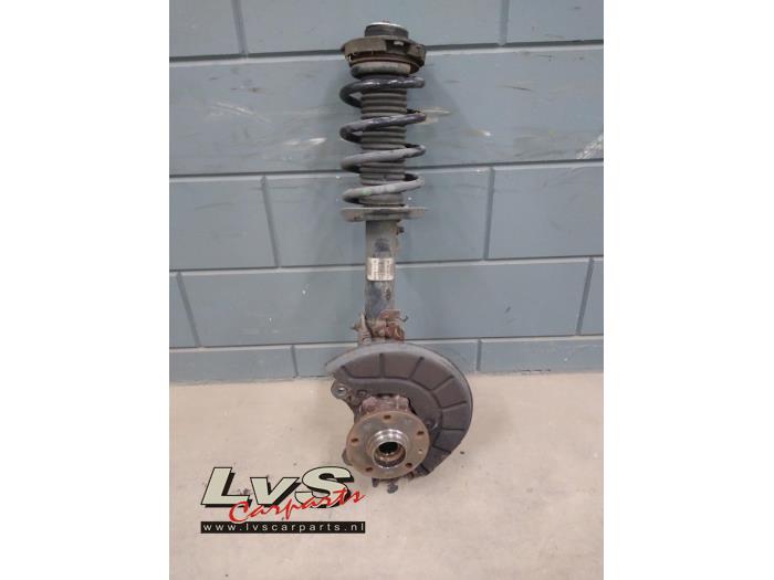 Audi A3 Schokdemperpoot links-voor