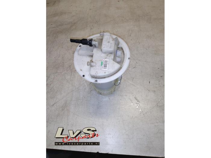 Peugeot 2008 Petrol pump