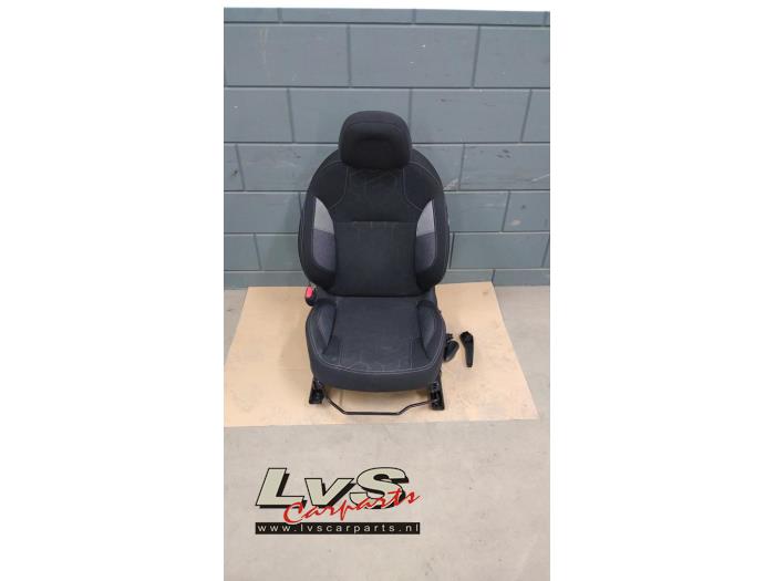 Peugeot 2008 Siège gauche